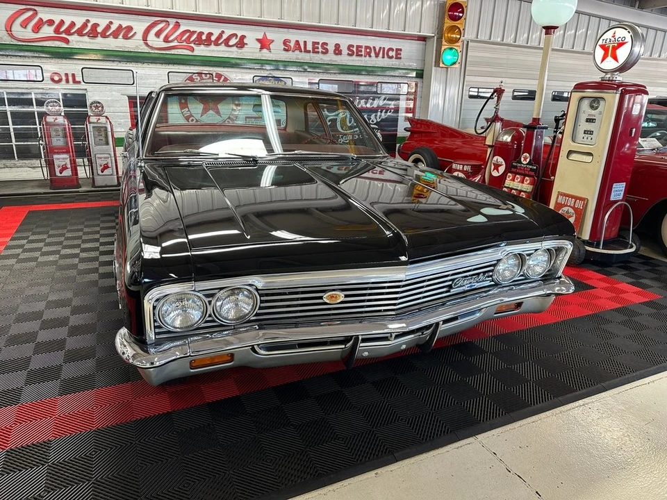 1966 Chevrolet Biscayne - Image 4 of 31