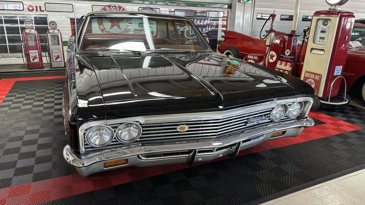 1966 Chevrolet Biscayne - Image 6 of 31