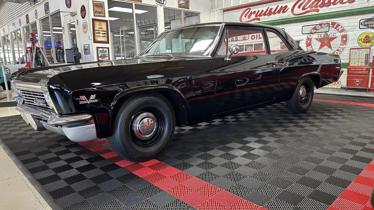 1966 Chevrolet Biscayne - Image 19 of 31