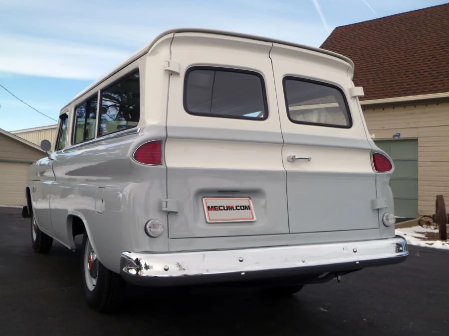 1966 Chevrolet Suburban 5th Gen - Image 9 of 10