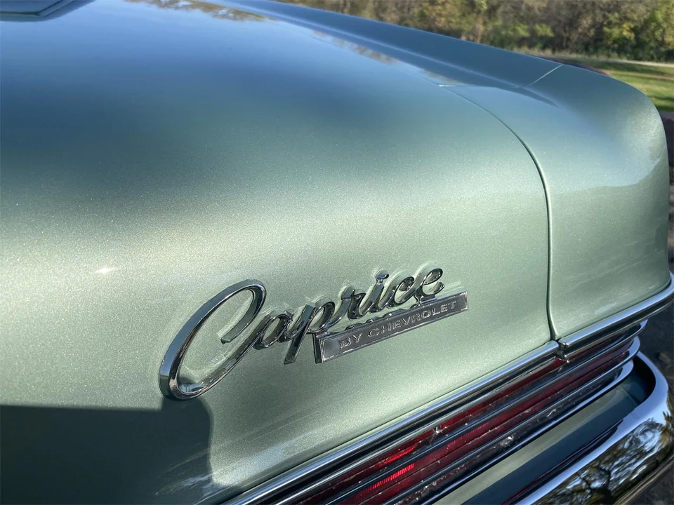 1966 Chevrolet Caprice - Image 8 of 31