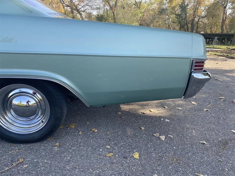 1966 Chevrolet Caprice - Image 9 of 31