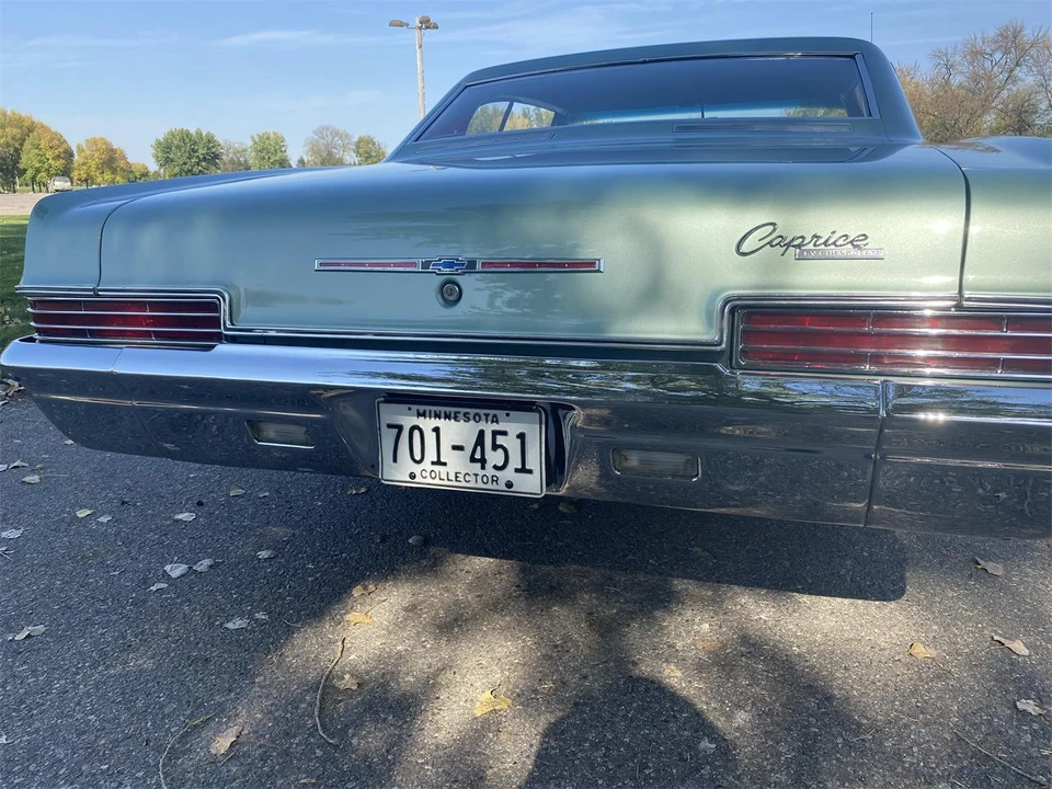 1966 Chevrolet Caprice - Image 12 of 31