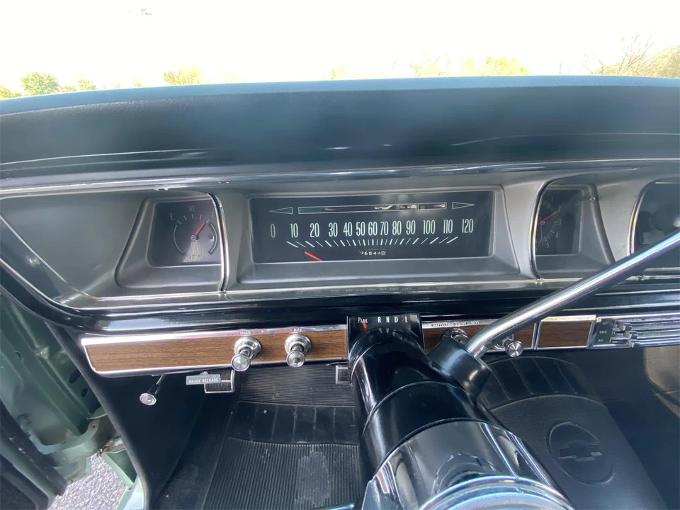 1966 Chevrolet Caprice - Image 22 of 31