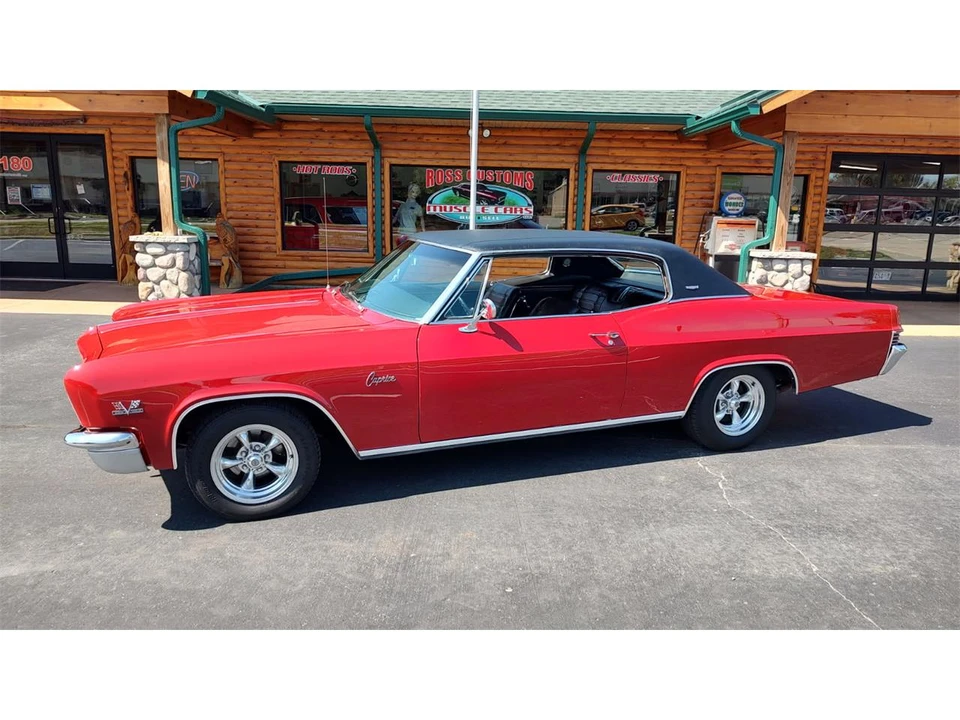 1966 Chevrolet Caprice - Image 8 of 31