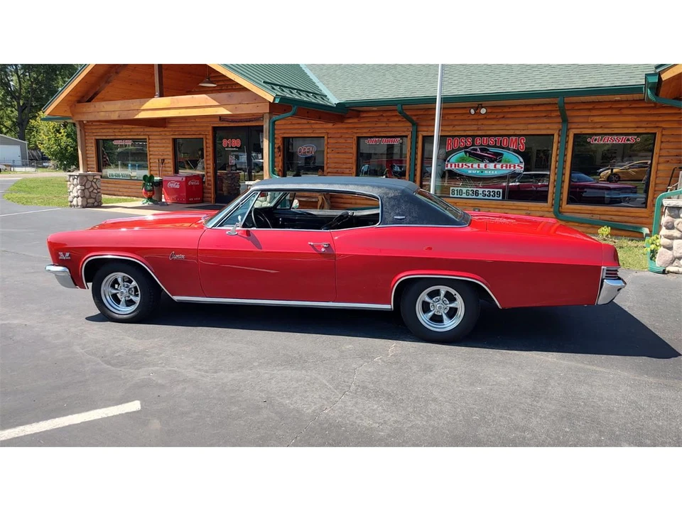 1966 Chevrolet Caprice - Image 12 of 31