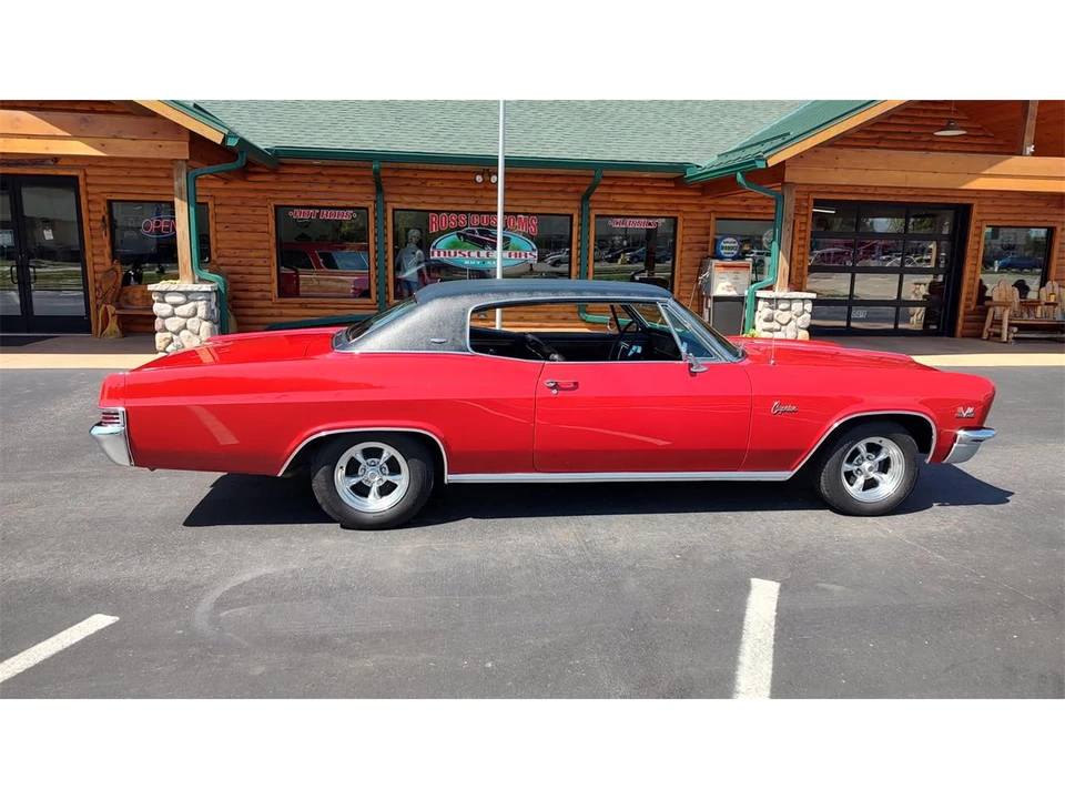 1966 Chevrolet Caprice - Image 25 of 31
