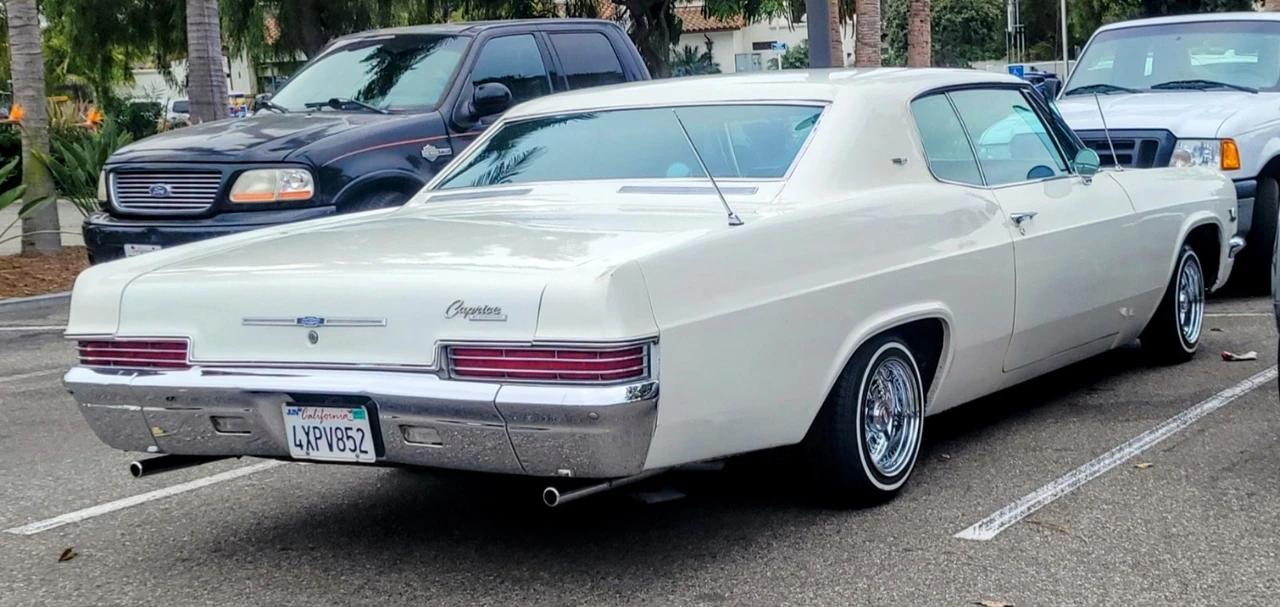 1966 Chevrolet Caprice - Image 2 of 10