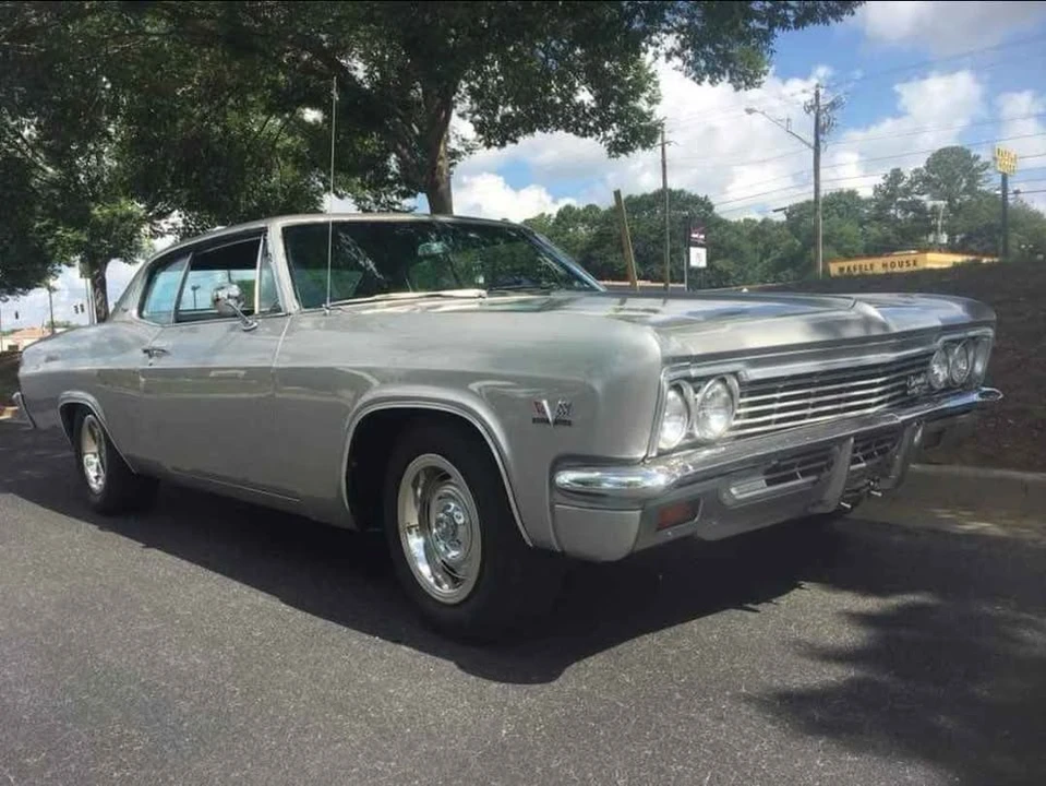 1966 Chevrolet Caprice - Image 2 of 10