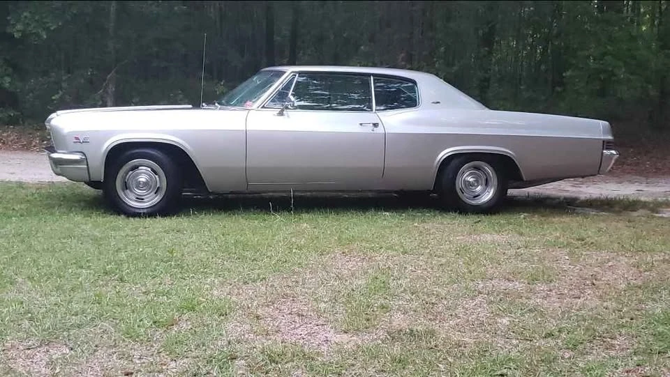 1966 Chevrolet Caprice - Image 3 of 10