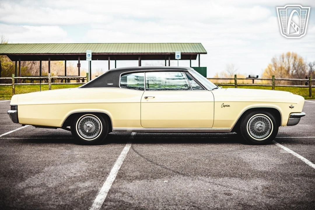 1966 Chevrolet Caprice - Image 21 of 21