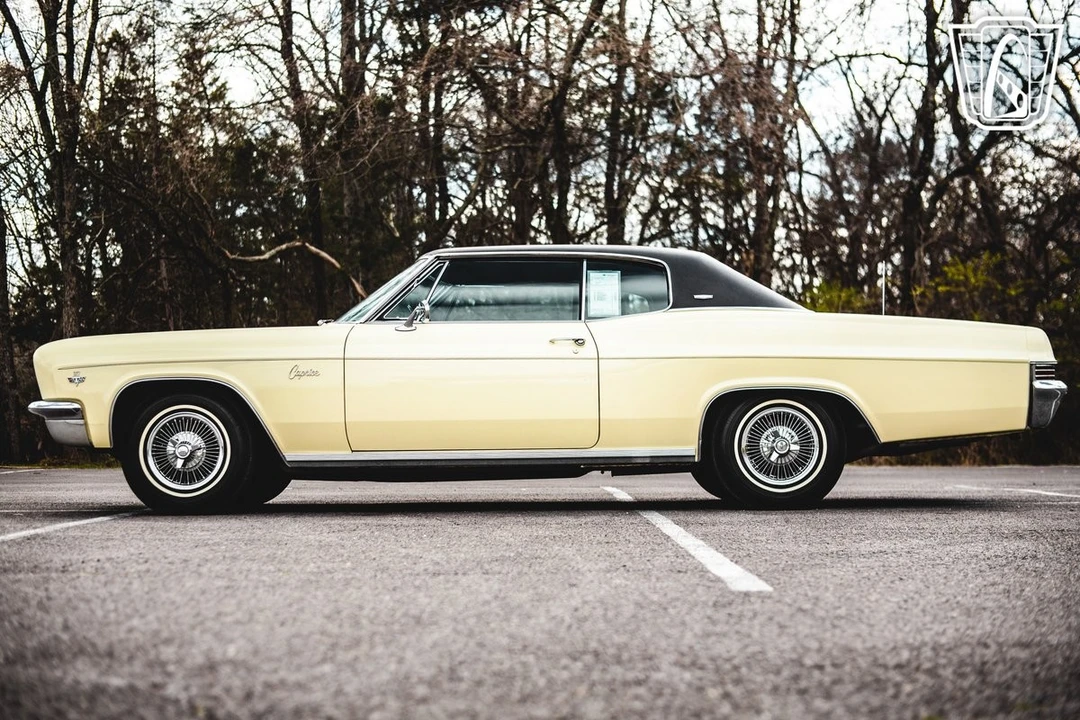 1966 Chevrolet Caprice - Image 9 of 12