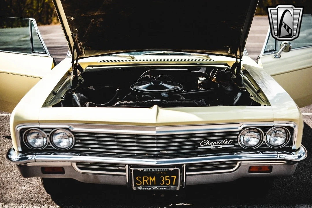 1966 Chevrolet Caprice - Image 20 of 21