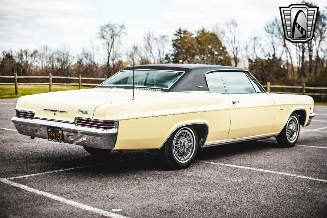 1966 Chevrolet Caprice - Image 9 of 21