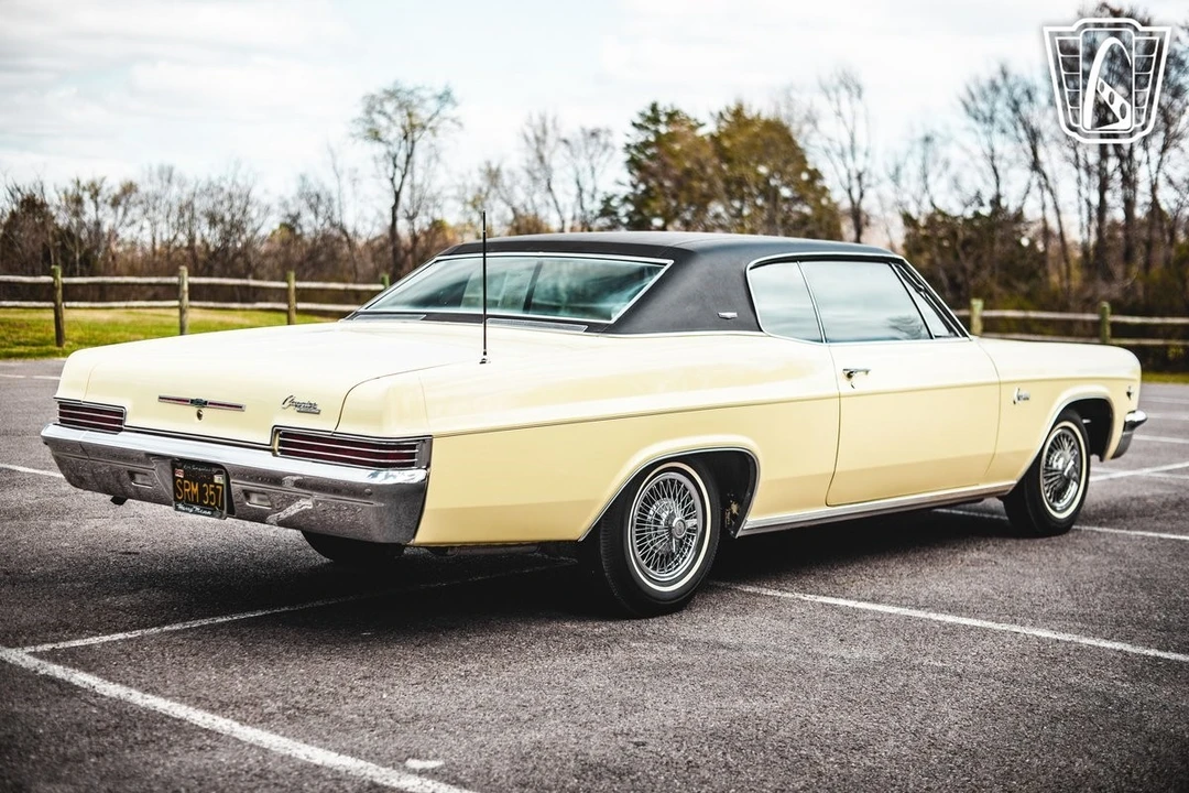 1966 Chevrolet Caprice - Image 18 of 21