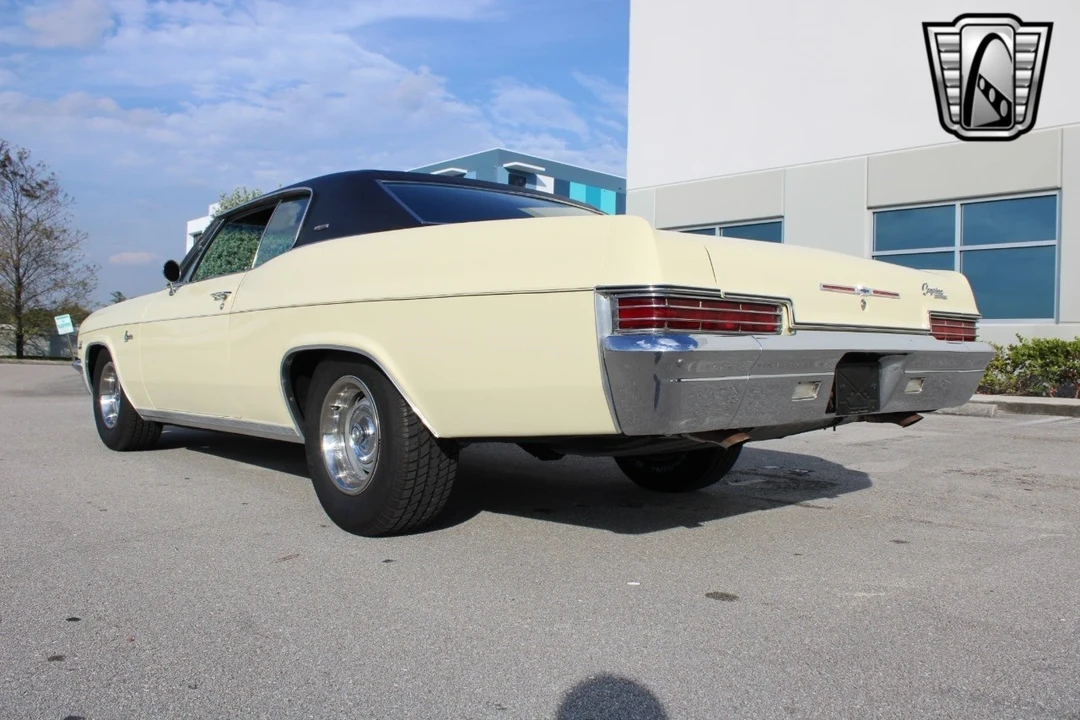 1966 Chevrolet Caprice - Image 5 of 12