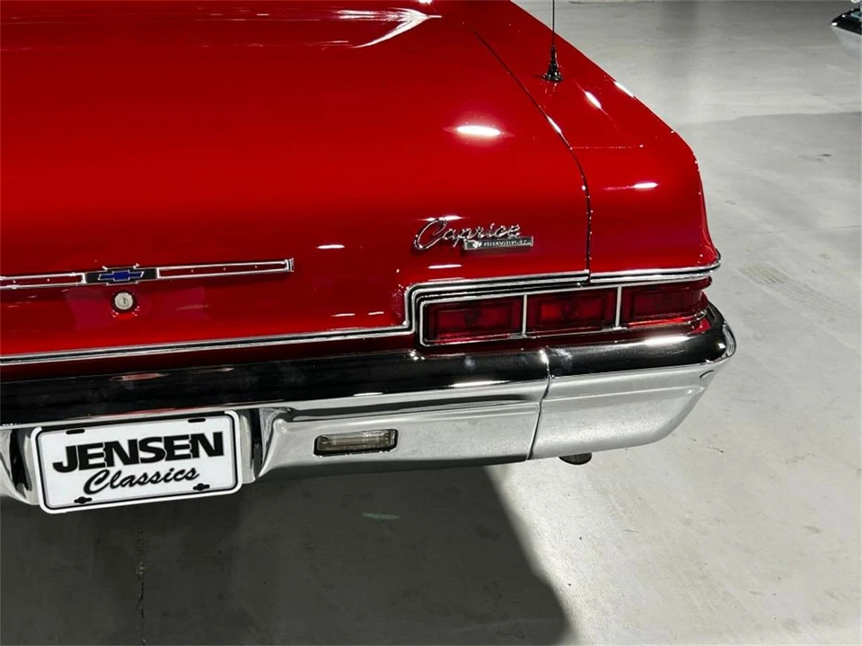 1966 Chevrolet Caprice - Image 28 of 31