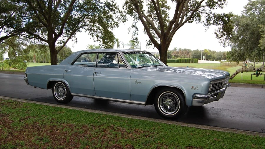 1966 Chevrolet Caprice - Image 10 of 12