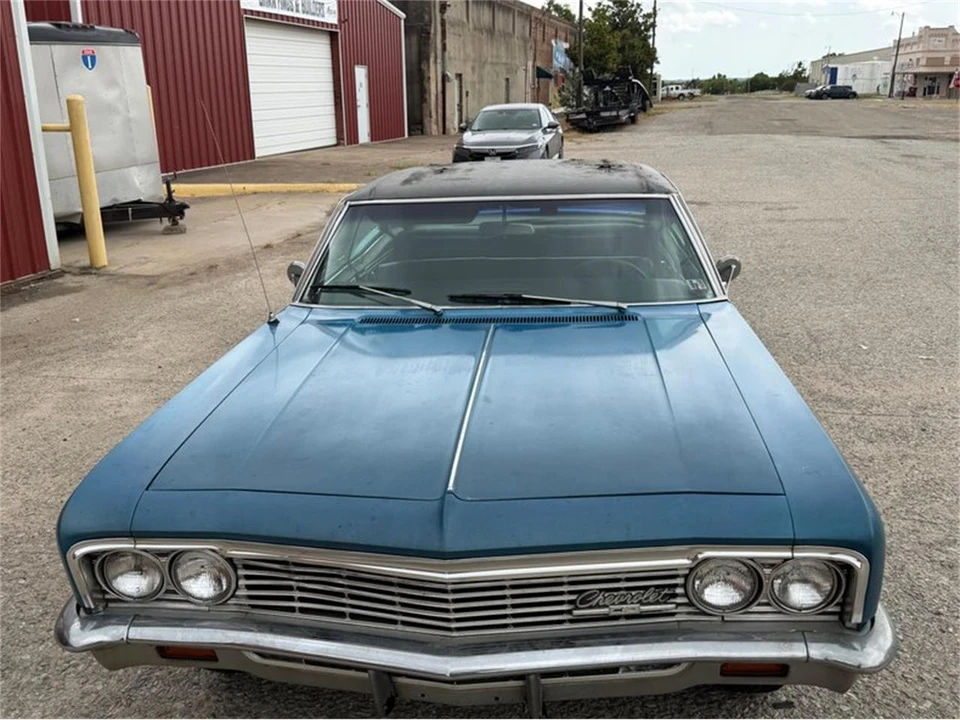 1966 Chevrolet Caprice - Image 7 of 31
