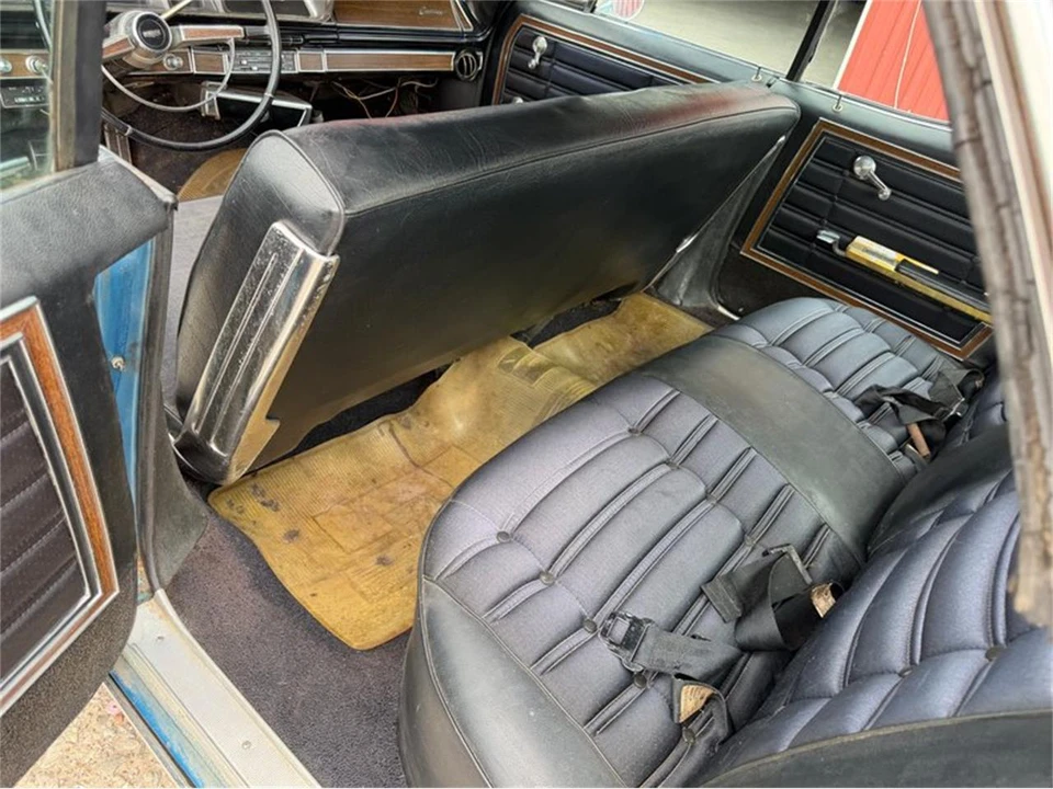 1966 Chevrolet Caprice - Image 13 of 31