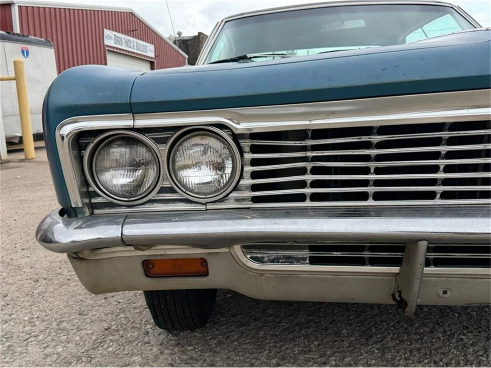 1966 Chevrolet Caprice - Image 30 of 31