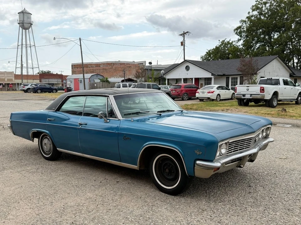 1966 Chevrolet Caprice - Image 2 of 31
