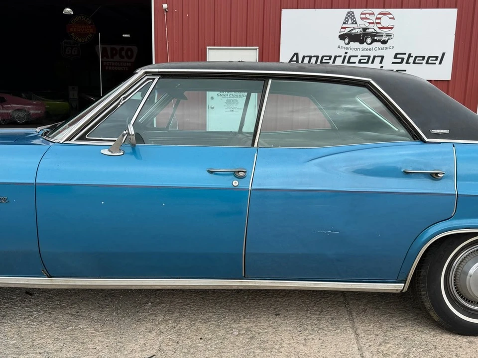 1966 Chevrolet Caprice - Image 26 of 31