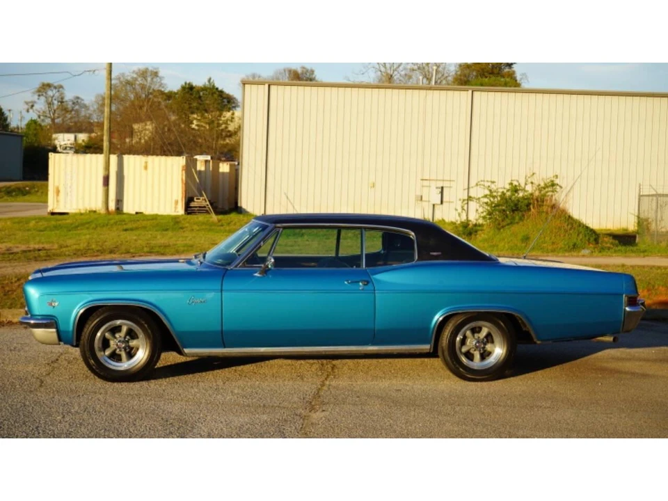1966 Chevrolet Caprice - Image 11 of 31