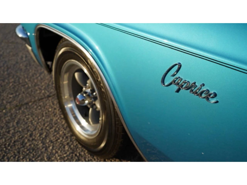 1966 Chevrolet Caprice - Image 19 of 31