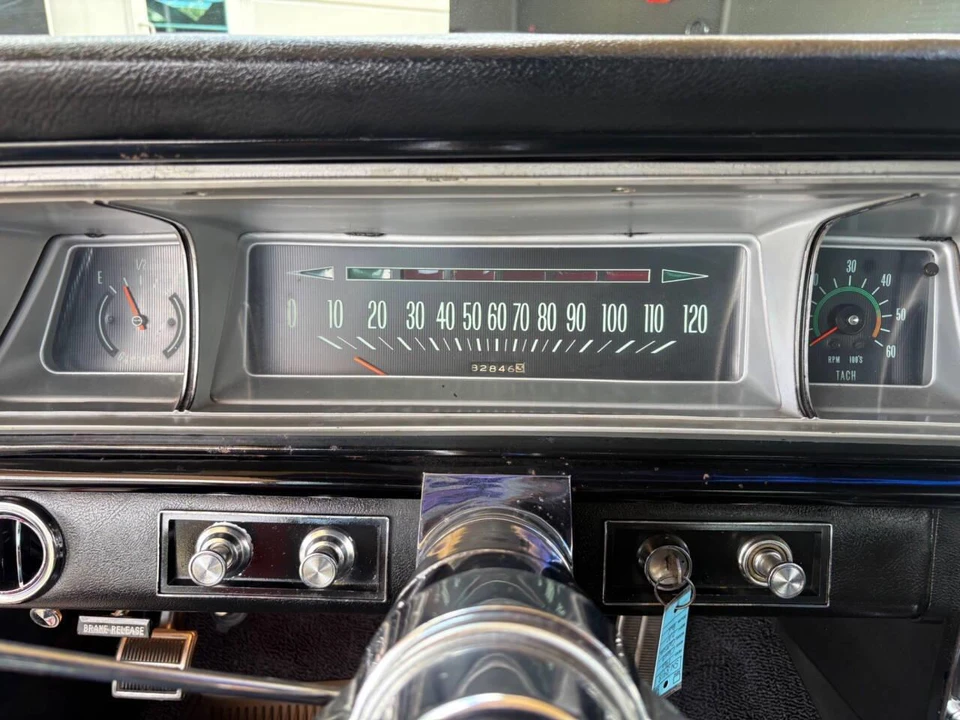 1966 Chevrolet Caprice - Image 29 of 31