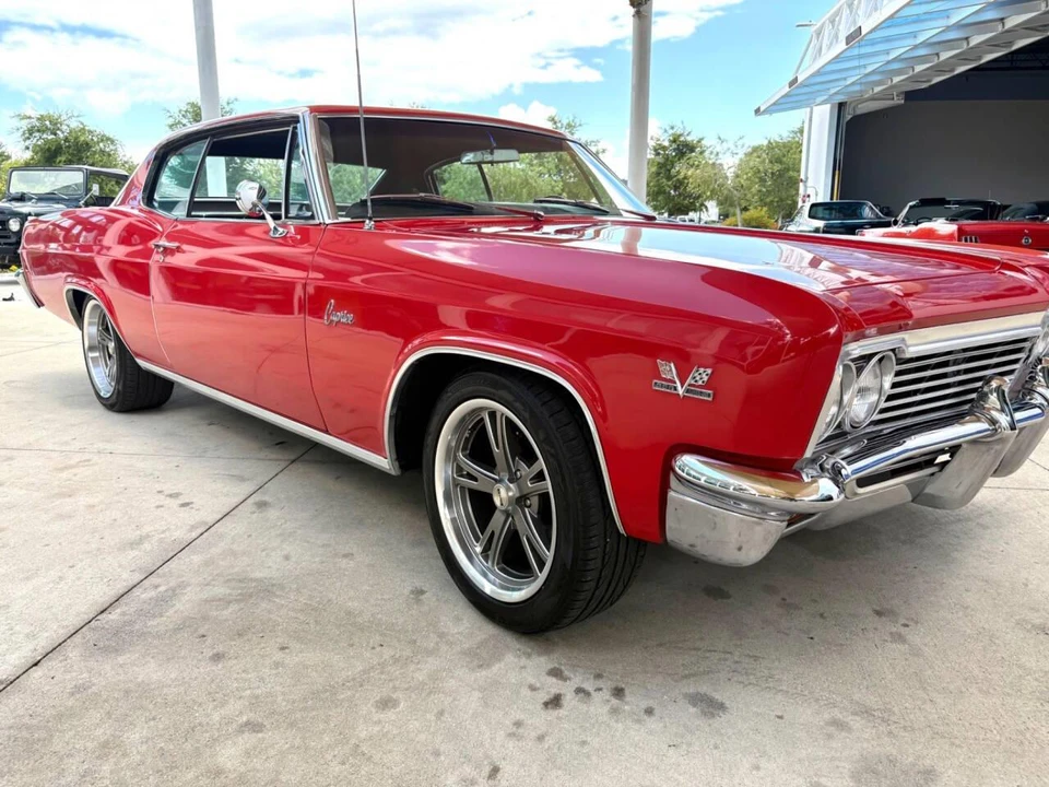 1966 Chevrolet Caprice - Image 20 of 31