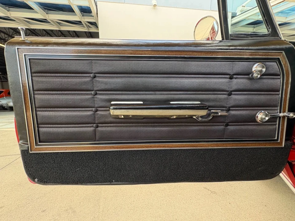1966 Chevrolet Caprice - Image 23 of 31