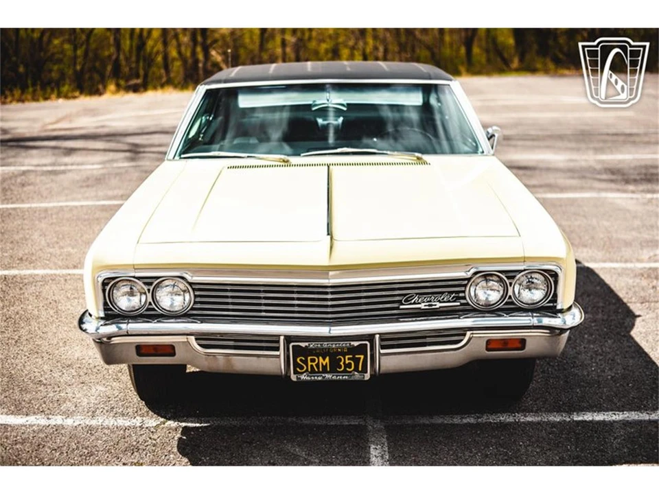 1966 Chevrolet Caprice - Image 24 of 31