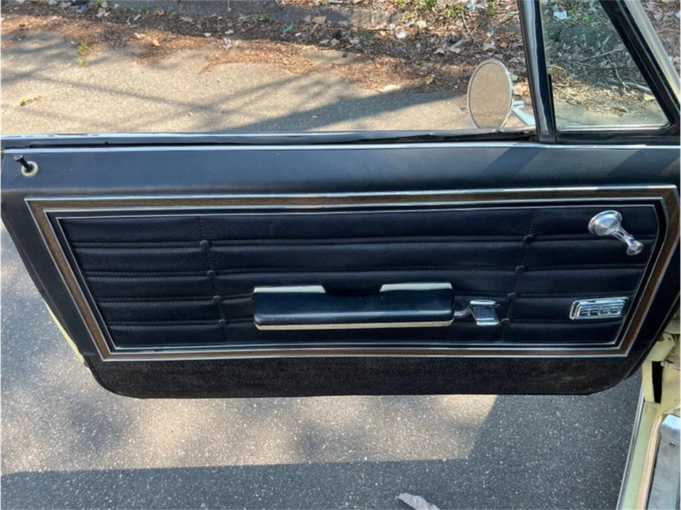 1966 Chevrolet Caprice - Image 21 of 31