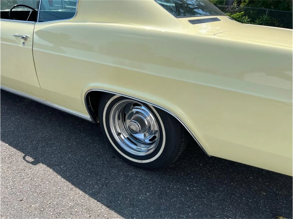 1966 Chevrolet Caprice - Image 10 of 31