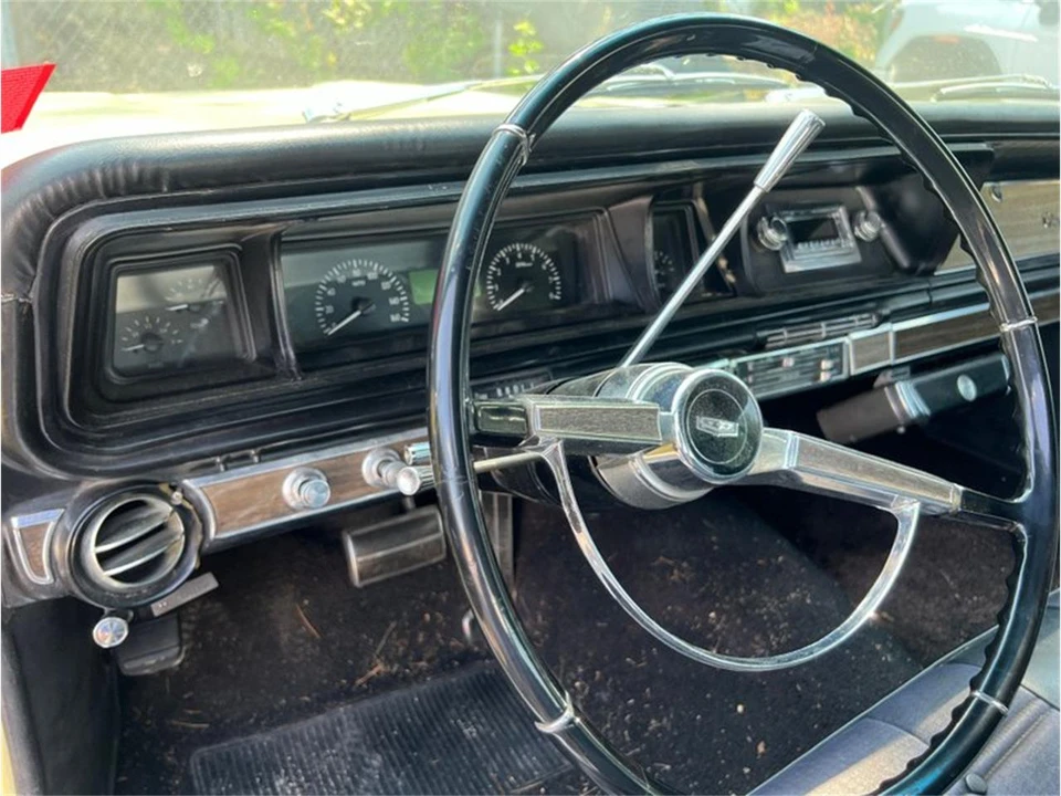 1966 Chevrolet Caprice - Image 20 of 31