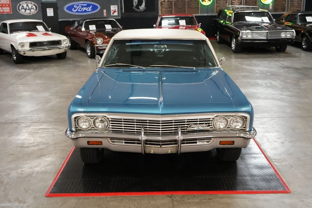 1966 Chevrolet Caprice - Image 18 of 21