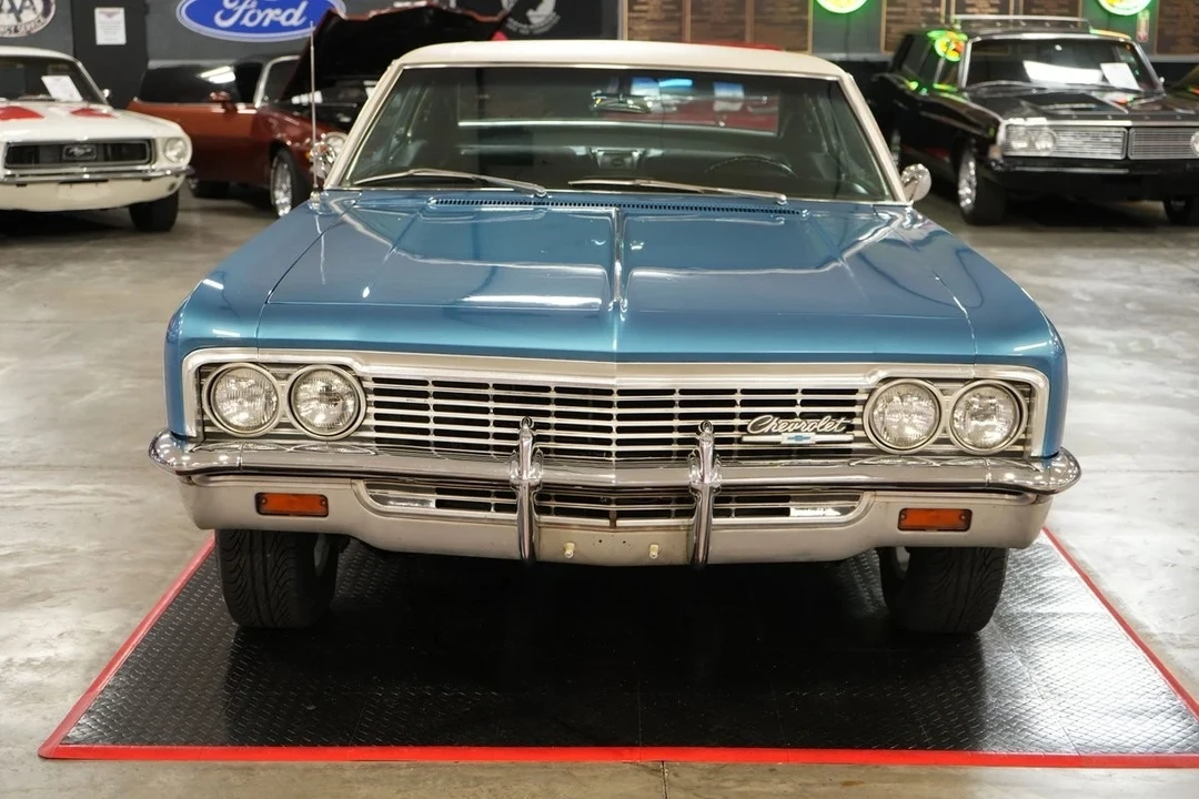 1966 Chevrolet Caprice - Image 9 of 21