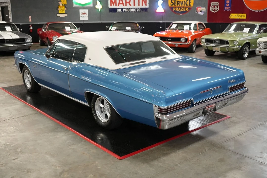 1966 Chevrolet Caprice - Image 13 of 21