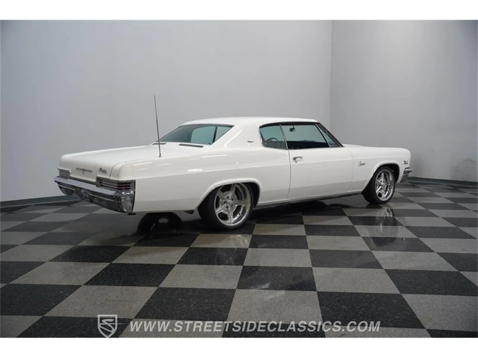1966 Chevrolet Caprice - Image 11 of 31