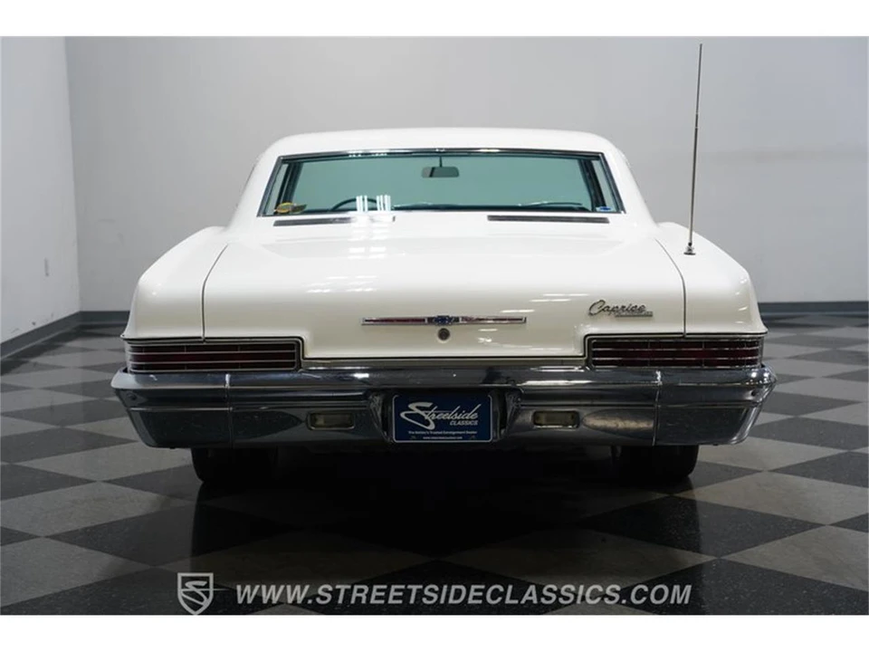 1966 Chevrolet Caprice - Image 23 of 31