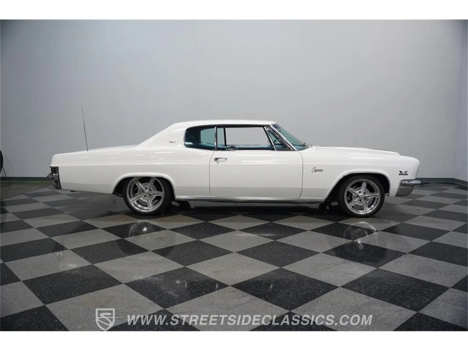 1966 Chevrolet Caprice - Image 13 of 31