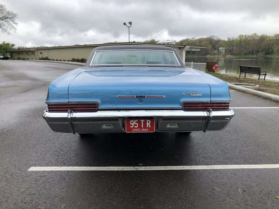 1966 Chevrolet Caprice - Image 11 of 12