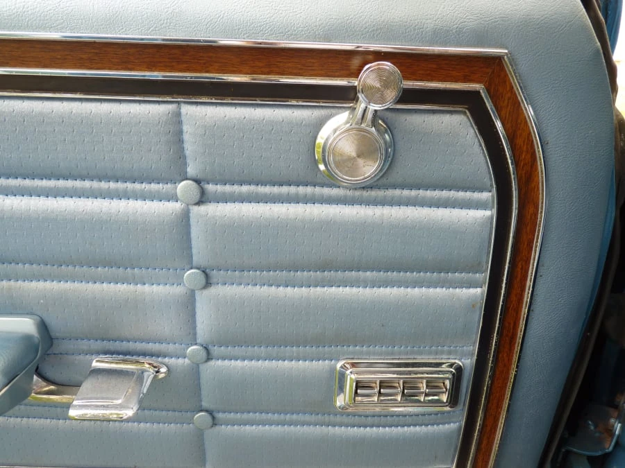 1966 Chevrolet Caprice - Image 6 of 11