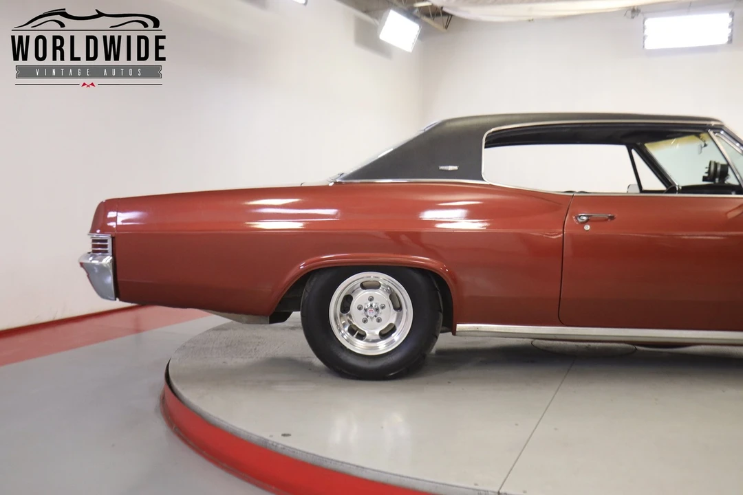 1966 Chevrolet Caprice - Image 9 of 12
