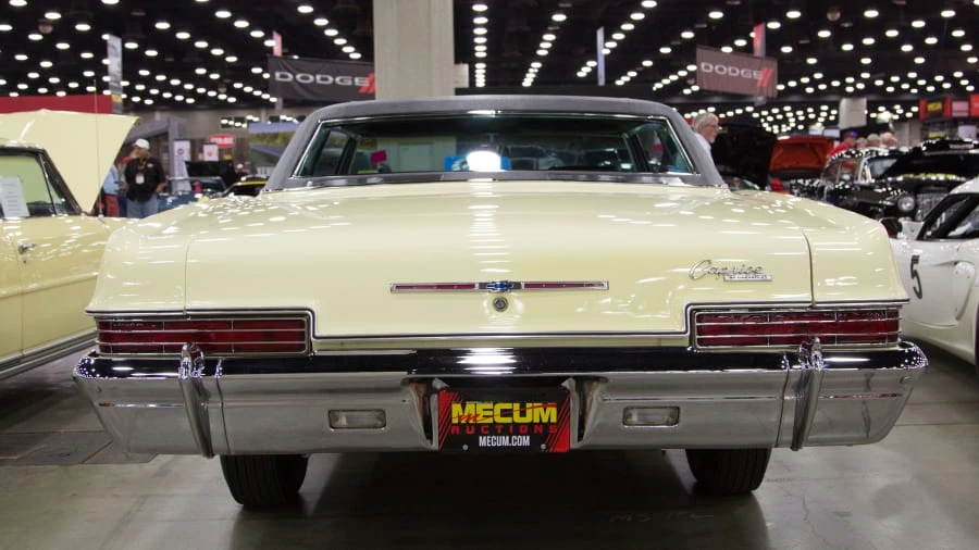 1966 Chevrolet Caprice - Image 10 of 11