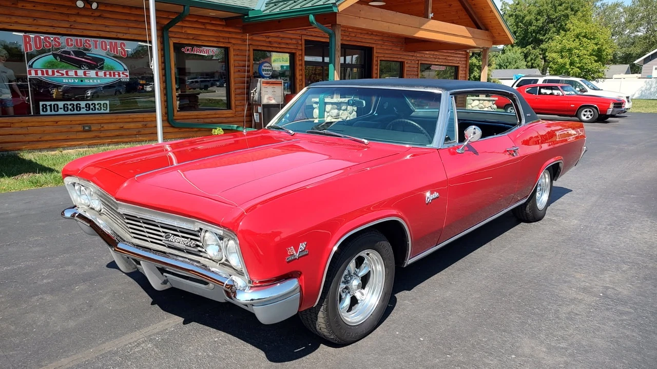 1966 Chevrolet Caprice - Image 2 of 31
