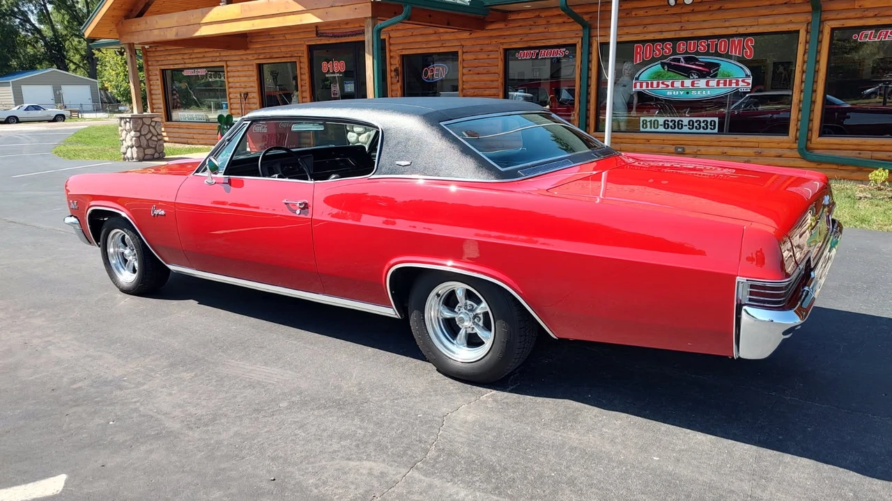 1966 Chevrolet Caprice - Image 17 of 31