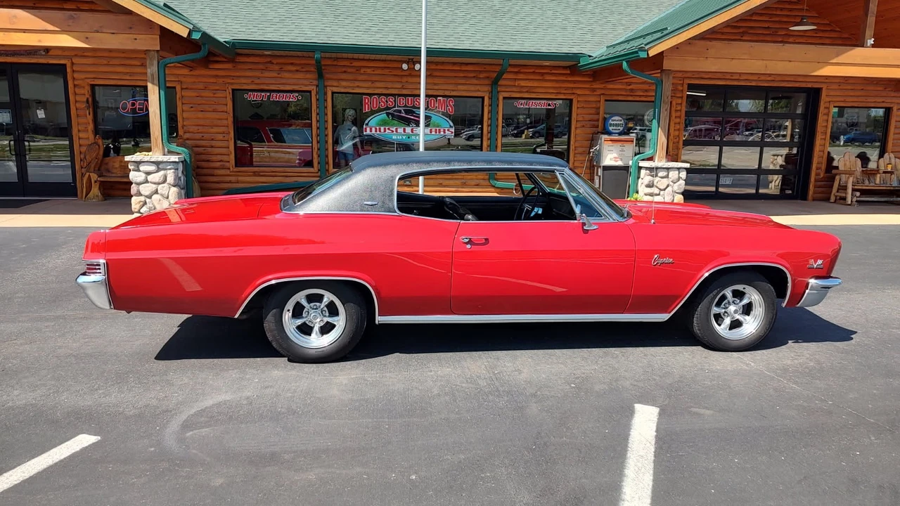1966 Chevrolet Caprice - Image 25 of 31