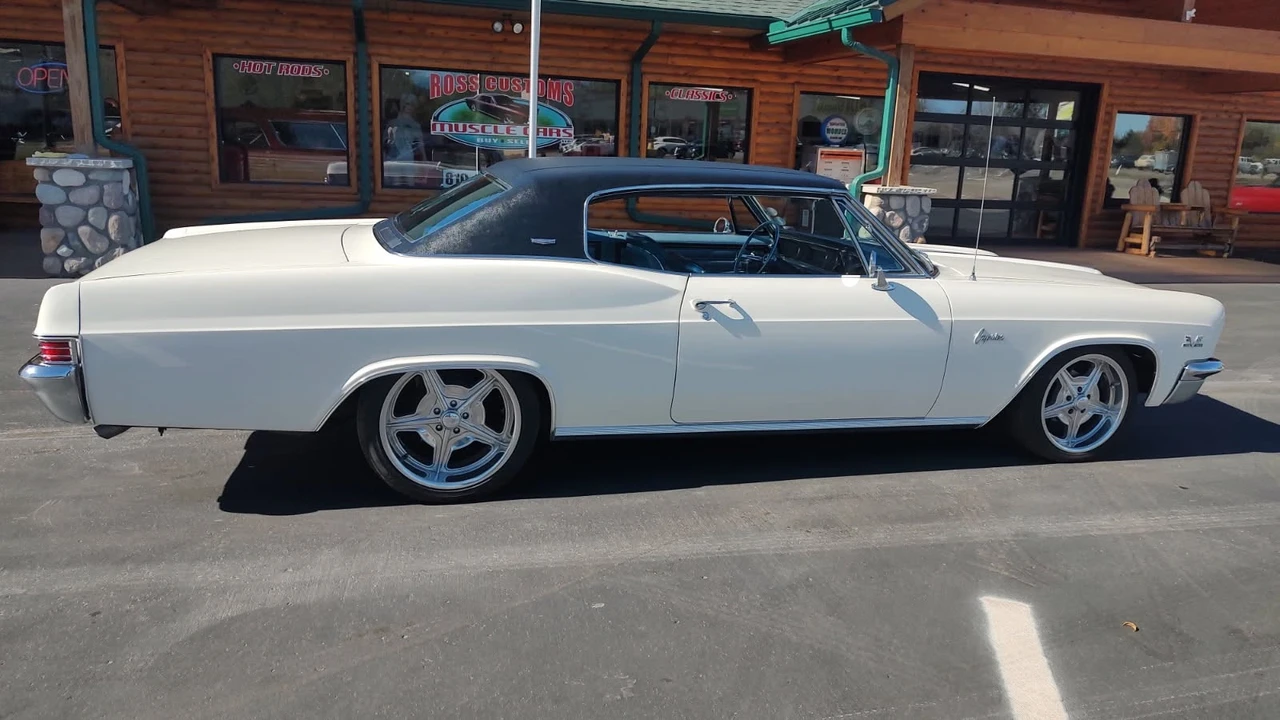 1966 Chevrolet Caprice - Image 19 of 21